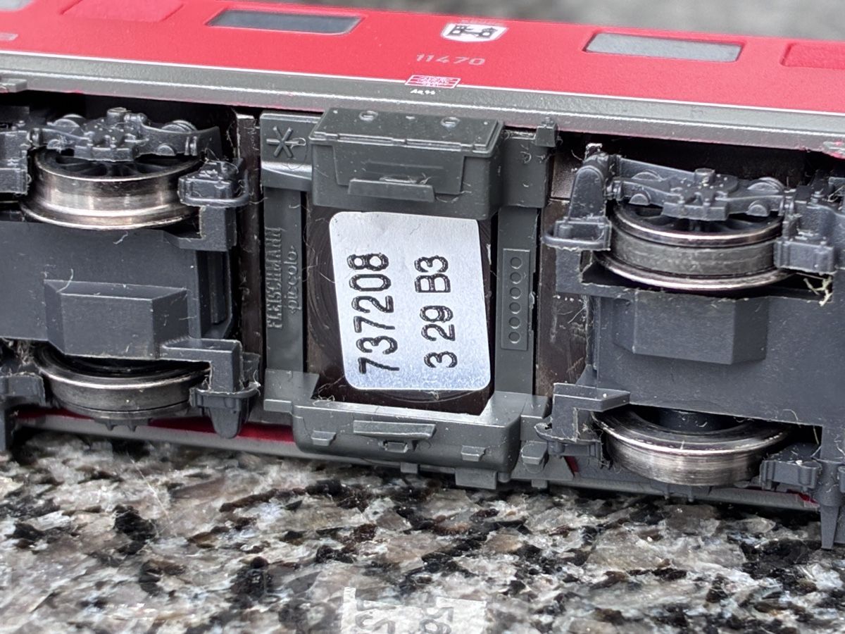 Fleischmann Modellini di ferrovie: Fleischmann Ae 6/6 Brugg Digital – Usato da Neunkirch venduto da Steff74 5