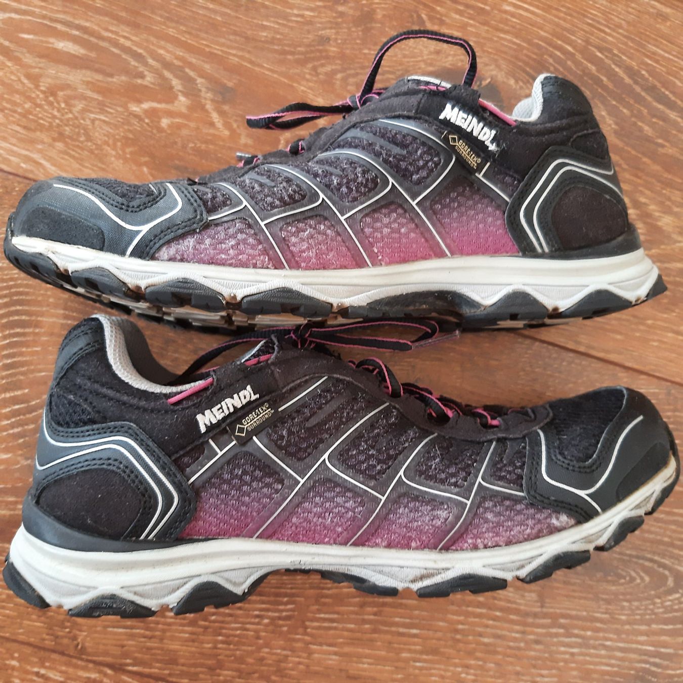 Meindl Scarpe da donna: Meindl Trekkingschuhe Gr.40 – Usato da Muotathal venduto da robin40