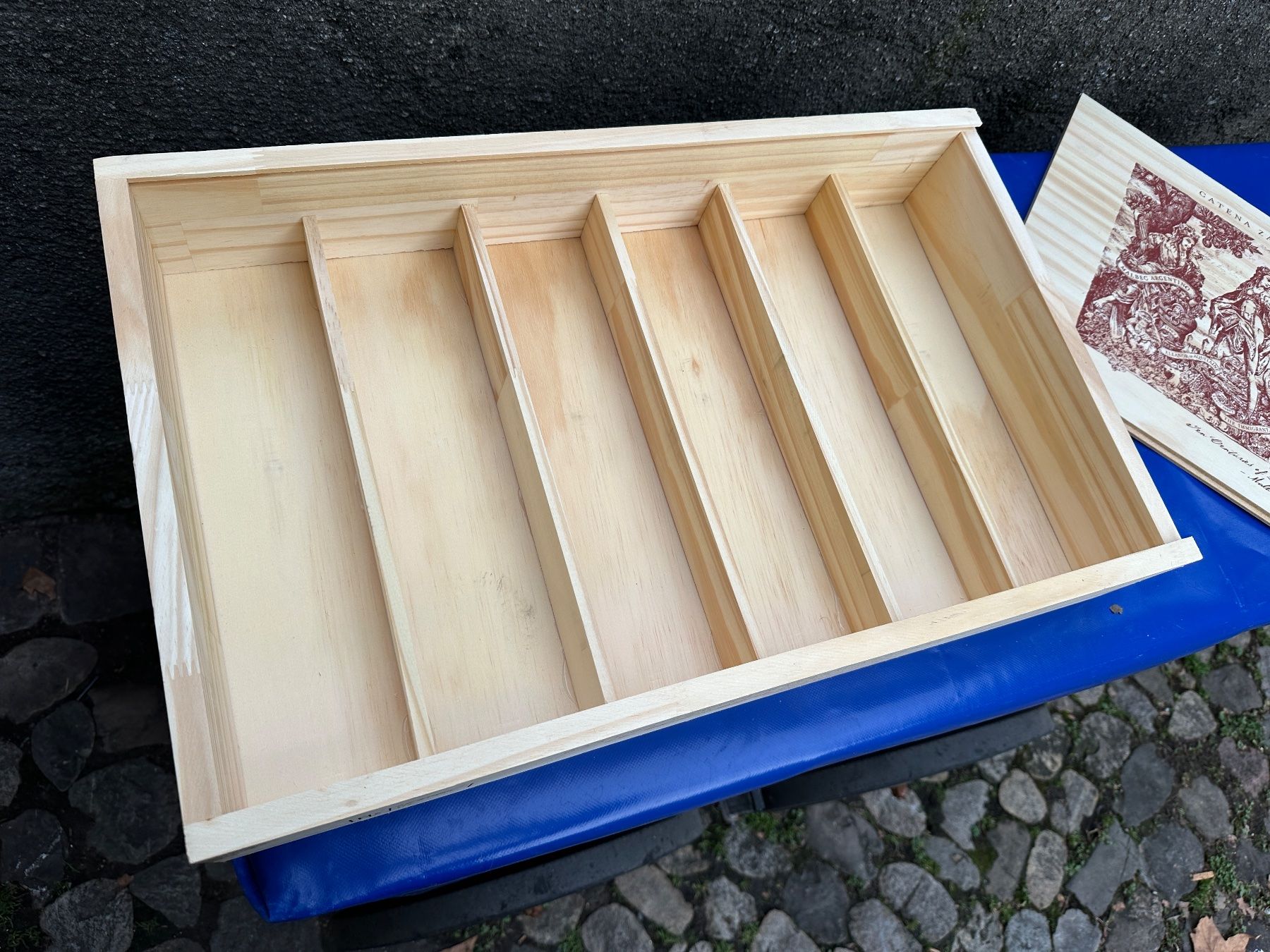Altro: Weinkiste mit Schiebedeckel mit Skelett / Totenkopf Bild – Usato da Zürich venduto da atlantis77 2