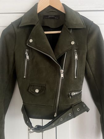 Zara Basic Jacke, Khaki, Wildlederoptik, Grösse S
