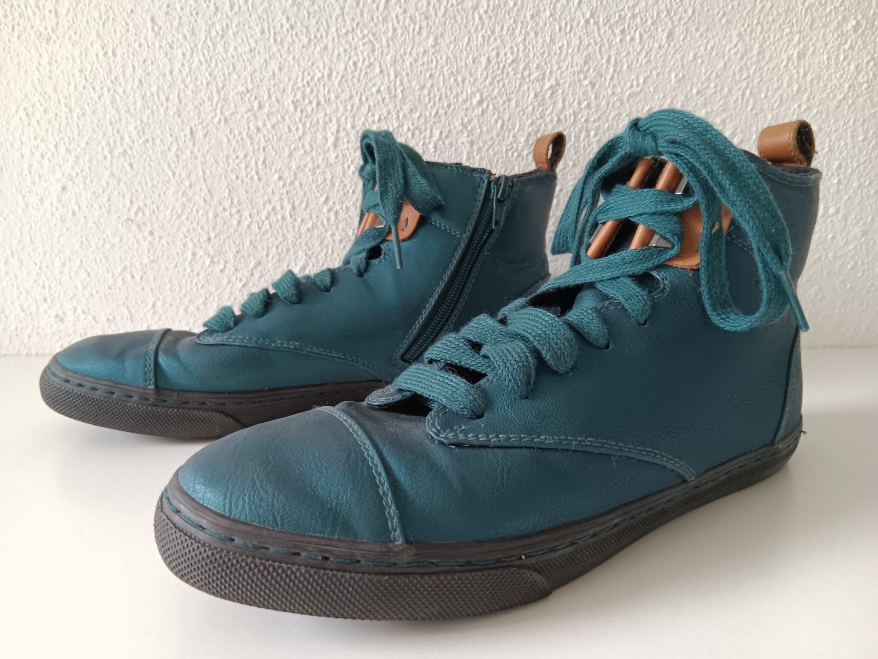Geox Damenschuhe: GEOX Chaussures / Schuhe pointure / Nummer 38 – Gebraucht aus Cossonay-ville von Super-Price-Quality 2