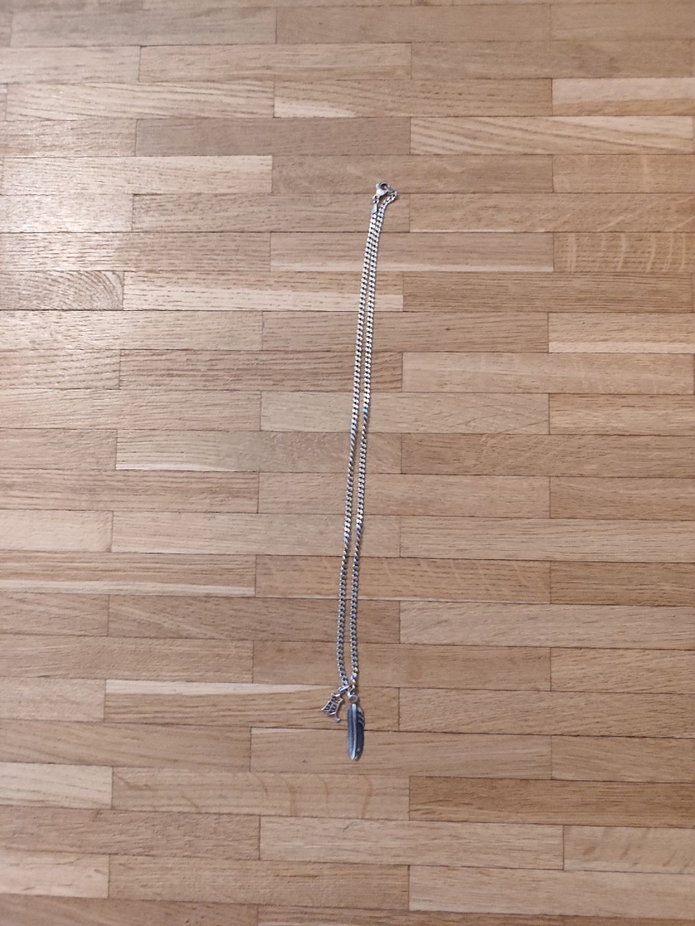 Catenine: Chaîne avec pendentifs – Usato da Ursy venduto da Sebastien-85