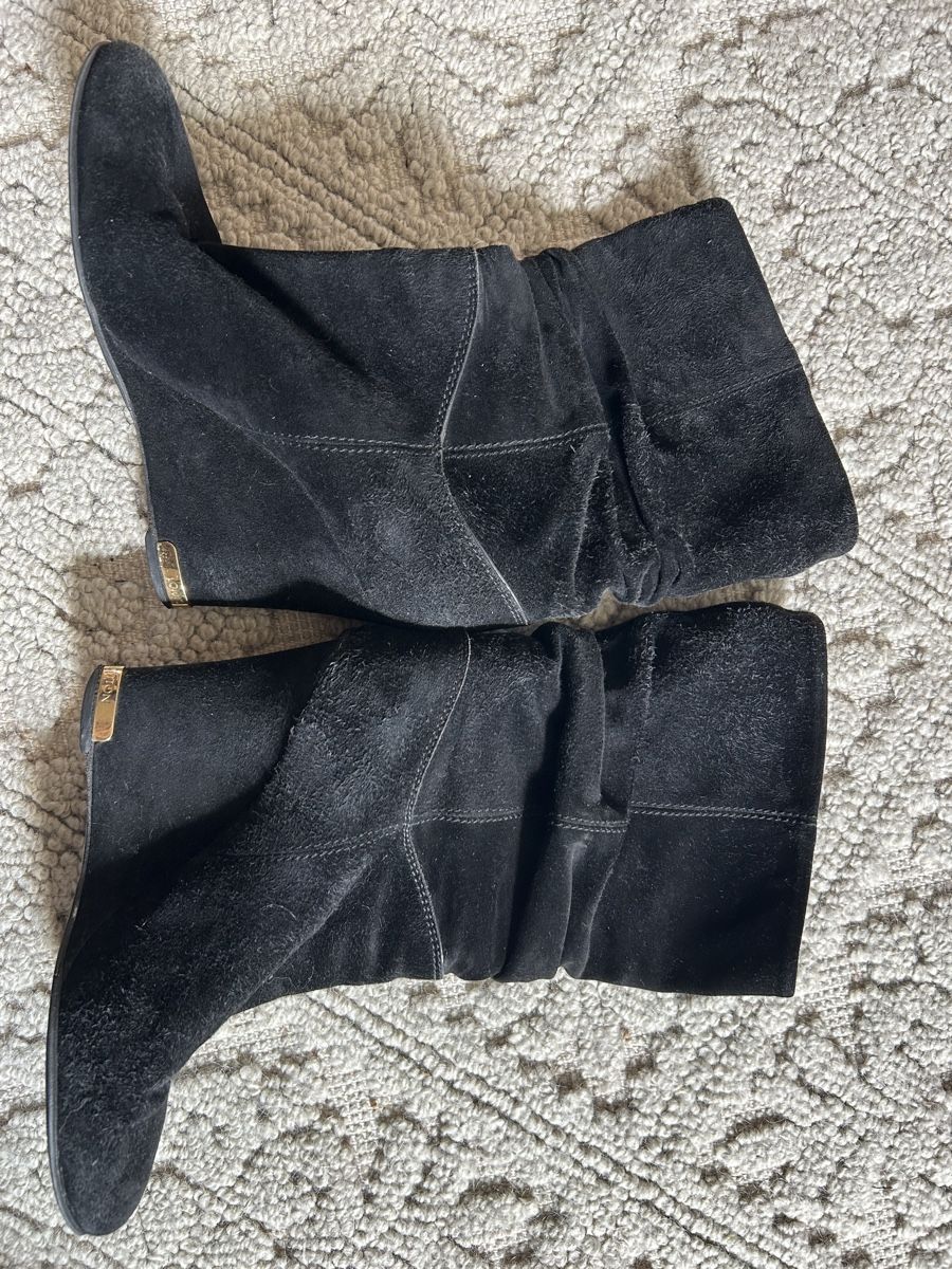Louis Vuitton Scarpe da donna: Bottes Louis Vuitton cuir-daim noir taille 37 – Usato da Auvernier venduto da Arocc 3