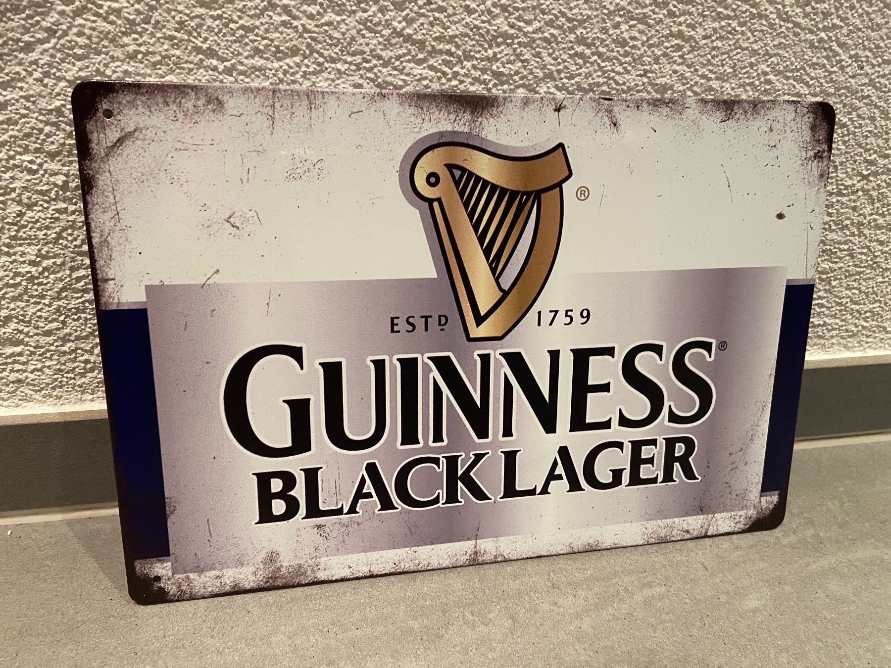 Schilder: GUINNESS BLACK LAGER / 1 StÜCK / NEU – Neu und originalverpackt aus Seon von Aaargauer01 6