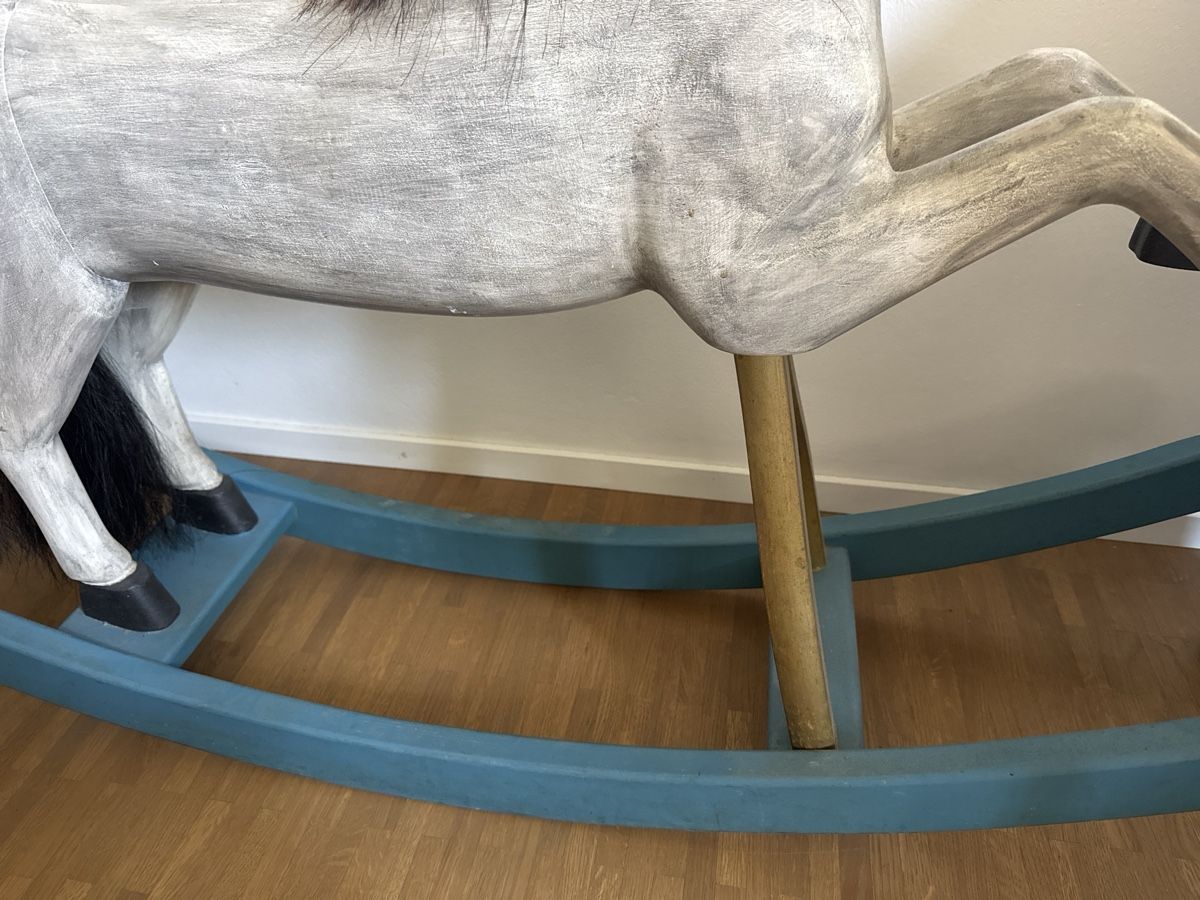 Toutes les décorations: Antikes Schaukelpferd – D'occasion à Worb par Fairyladyj 2