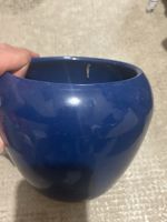 Cache-pot en céramique bleu hauteur 14 cm bon état