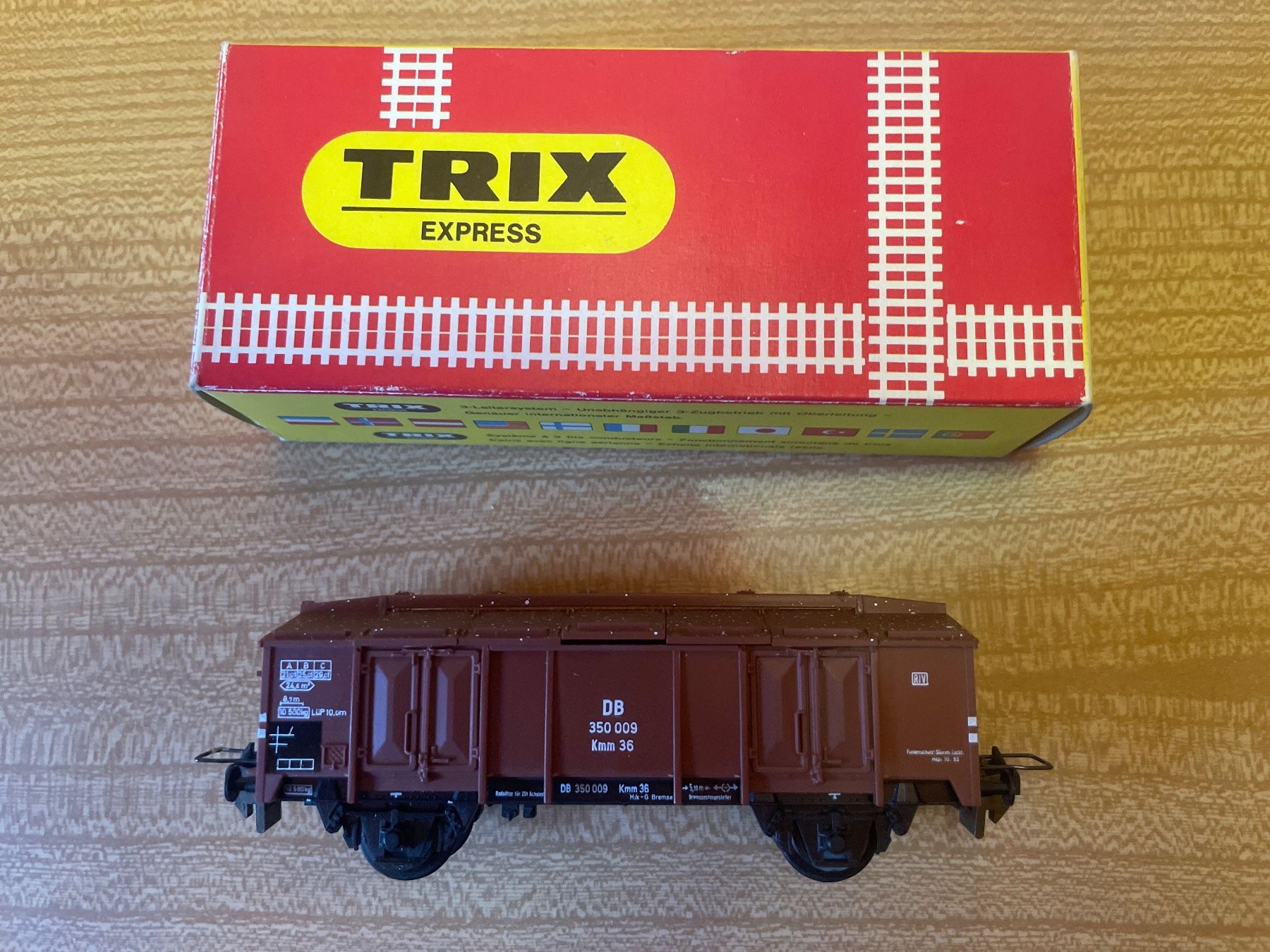 Trix Modellini di ferrovie: Trix Express H0 DB Güterwagen – Usato da Suhr venduto da Daneli7 4