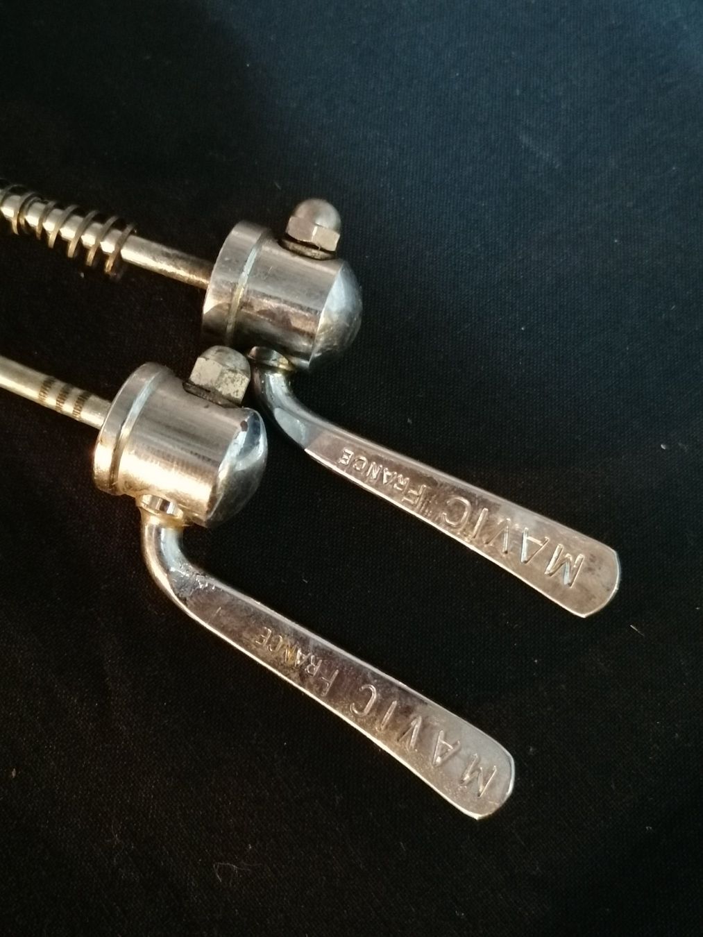 Mavic Pezzi di ricambio: Mavic Schnellspannsatz vintage – Usato da Lausanne venduto da Frankenstein 1