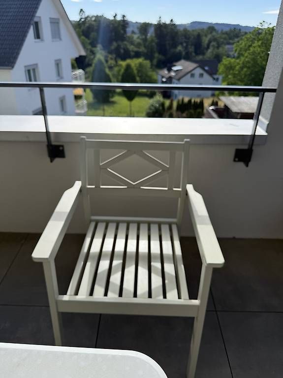 Ikea Sedie: 4 Gartenstühle weiss Holz – Usato da Künten venduto da lan_2fjc 1