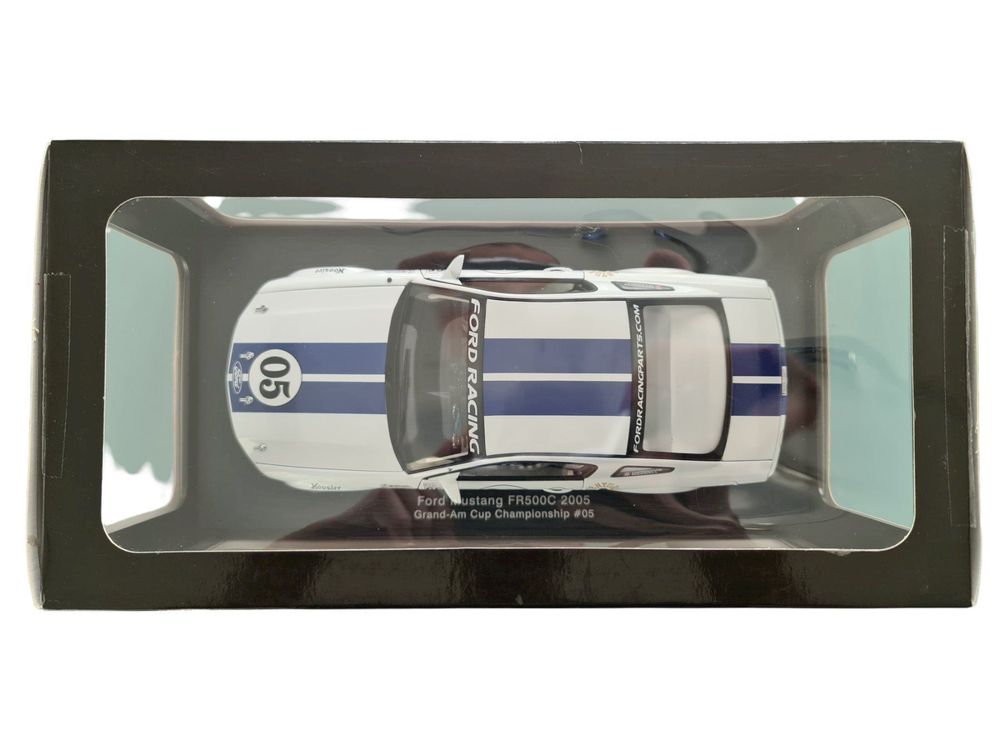 AUTOART Ford Mustang FR500C 2005 (1:18) Collector 🎁 (Neu (gemäss