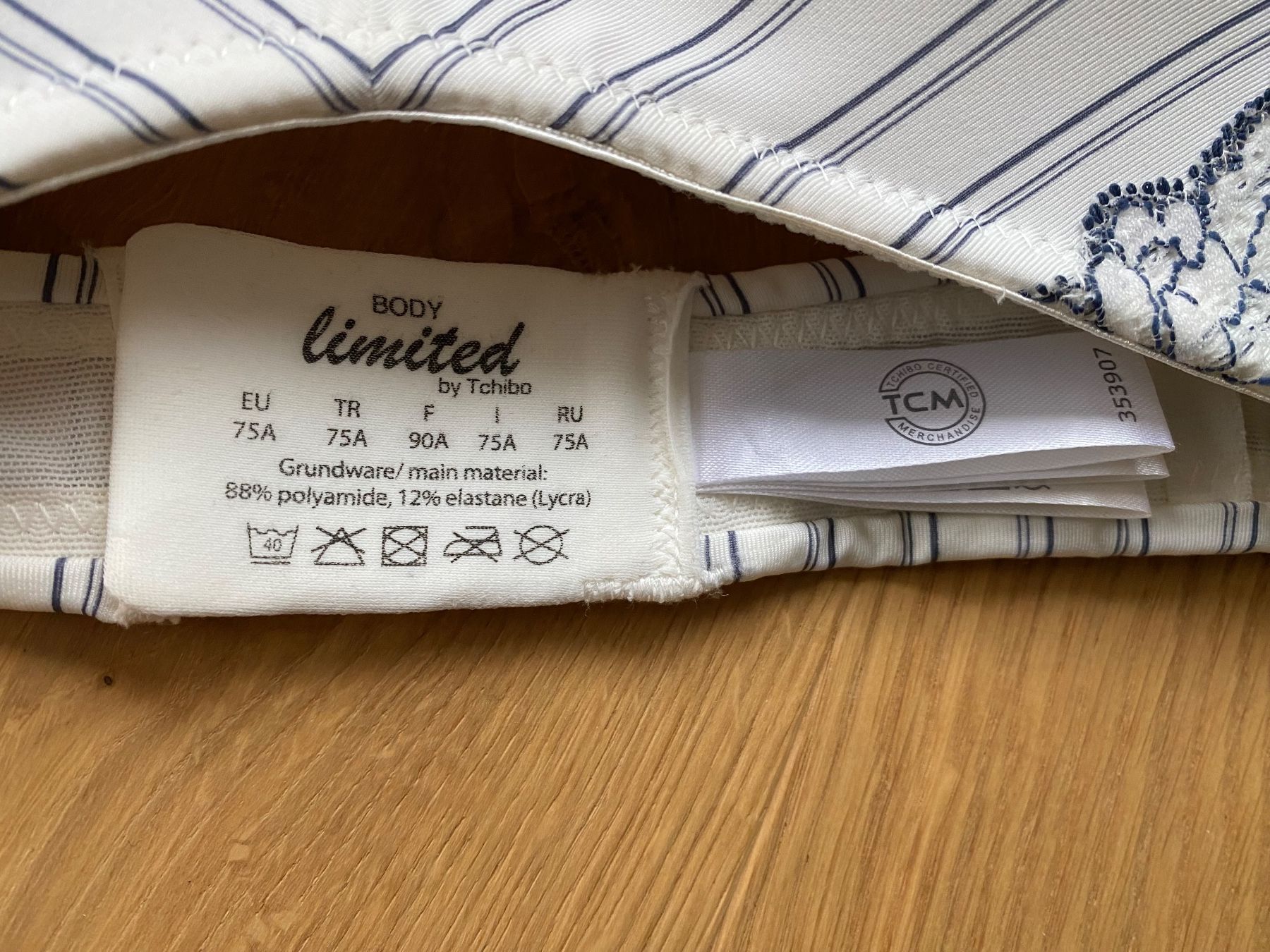 Altra biancheria intima: Schöner Push-Up BH 75A NEU – Nuovo (secondo la descrizione) da Einsiedeln venduto da PaedeK84 1