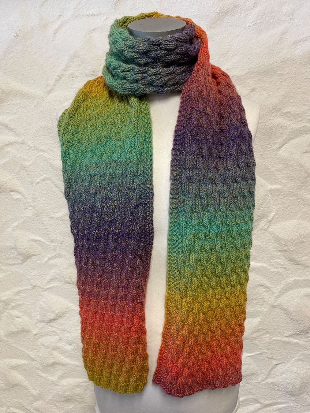 Foulard & Sciarpe: Schal, bunt, Art.39 – Nuovo (secondo la descrizione) da Urnäsch venduto da pas_5r9c