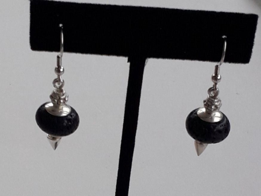 Orecchini pendenti & Orecchini a lobo: Silber Ohrhänger mit Lavastein – Nuovo e nell'imballaggio originale da Winistorf venduto da acreativ2 1