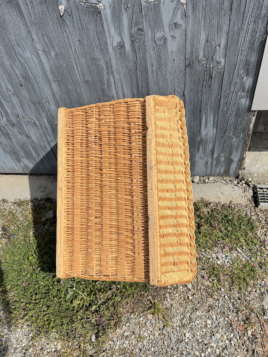 Altro per la casa: Une malle, 2 corbeilles en osier – Usato da Vétroz venduto da Chrisbad60 1