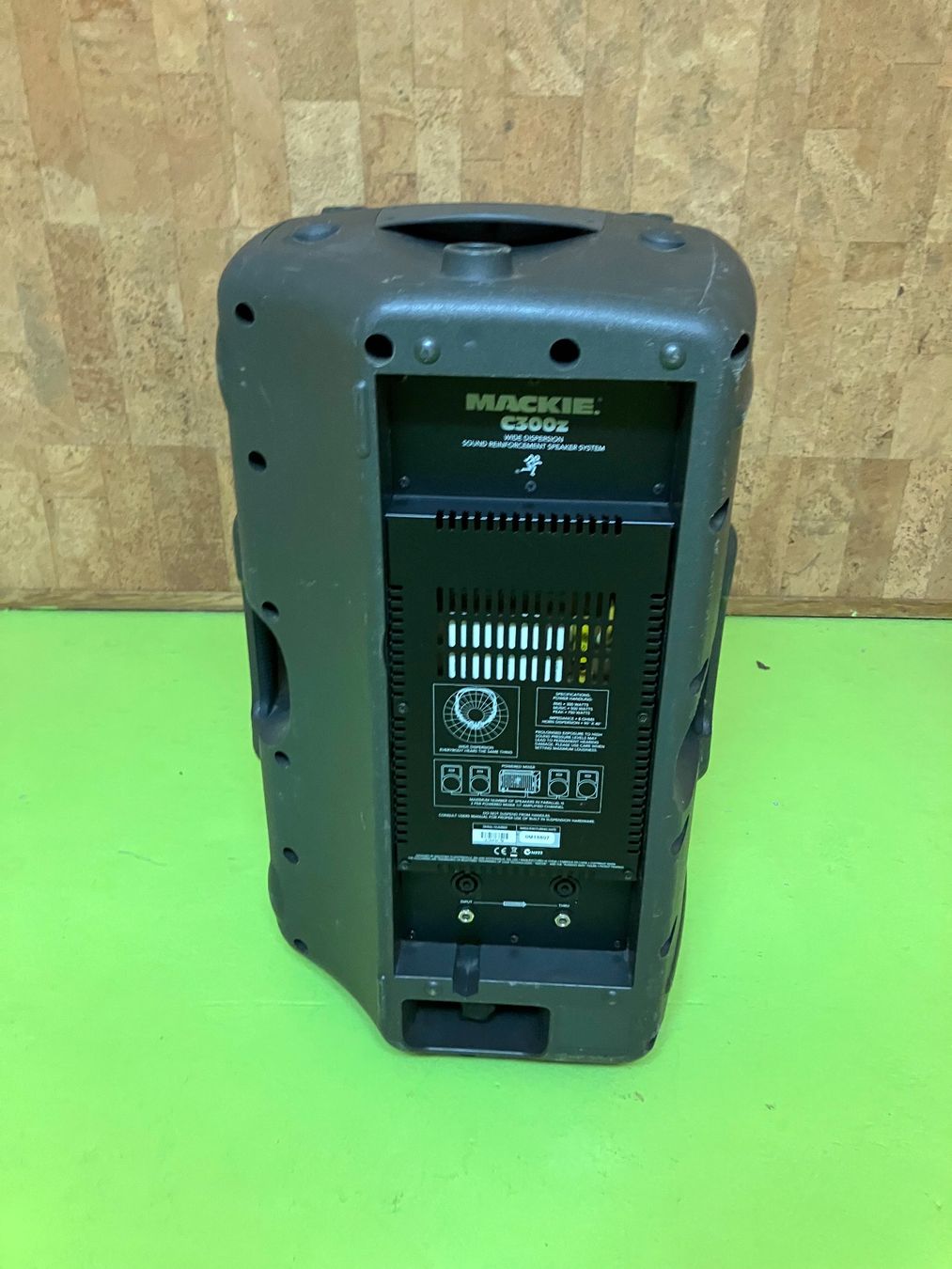 Mackie Haut-parleurs: Enceinte Mackie C300Z – D'occasion à Gingins par val_jlg2 2