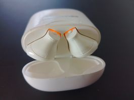 Soundlogic In-Ear Kopfhörer, mit Ladekabel - Top Zustand!