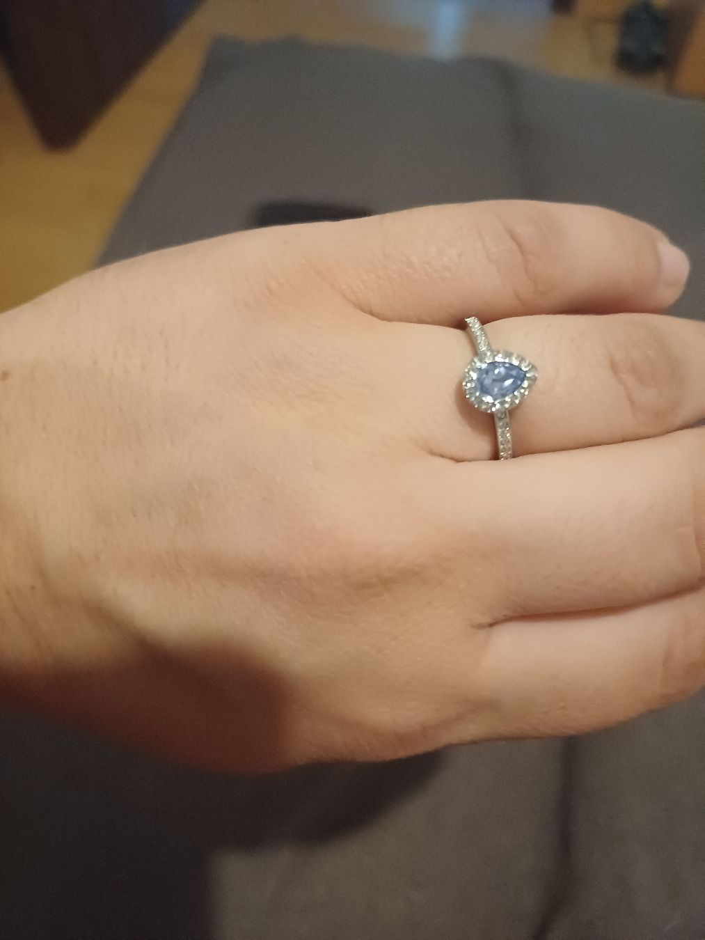 Swarovski Anelli: Swarovski Ring Tropfenvörmig – Usato da Ostermundigen venduto da Loulilou86 1