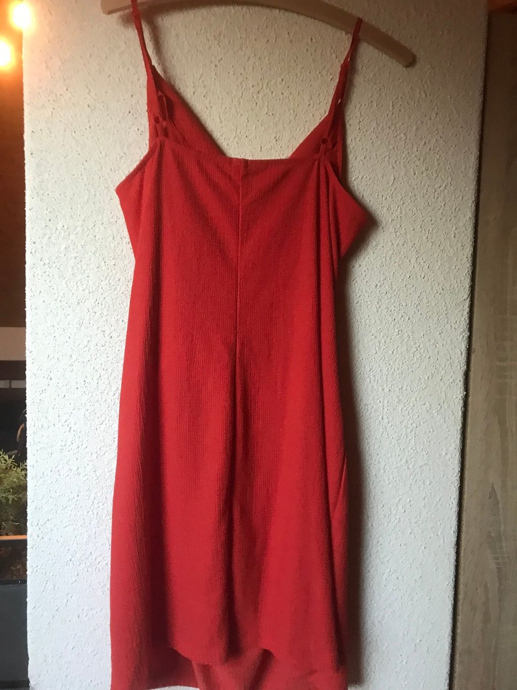 Vestiti: Robe rouge – Usato da Gorgier venduto da chahn 1