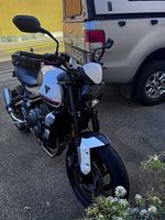 Trident 660
