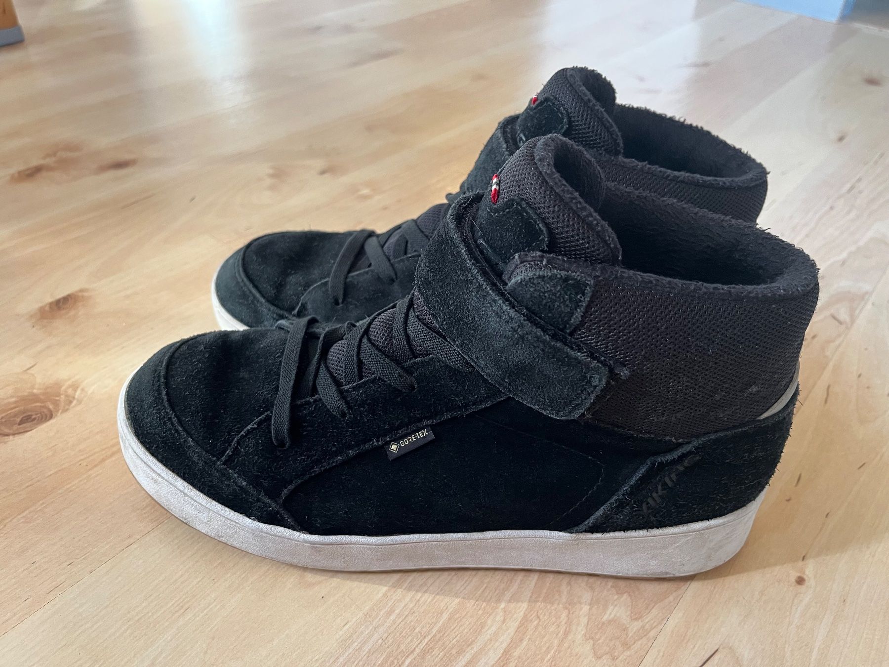 Viking Scarpe per ragazzi: Winterschuhe Viking Gr 41 – Usato da Schwanden GL venduto da Leemueller 1