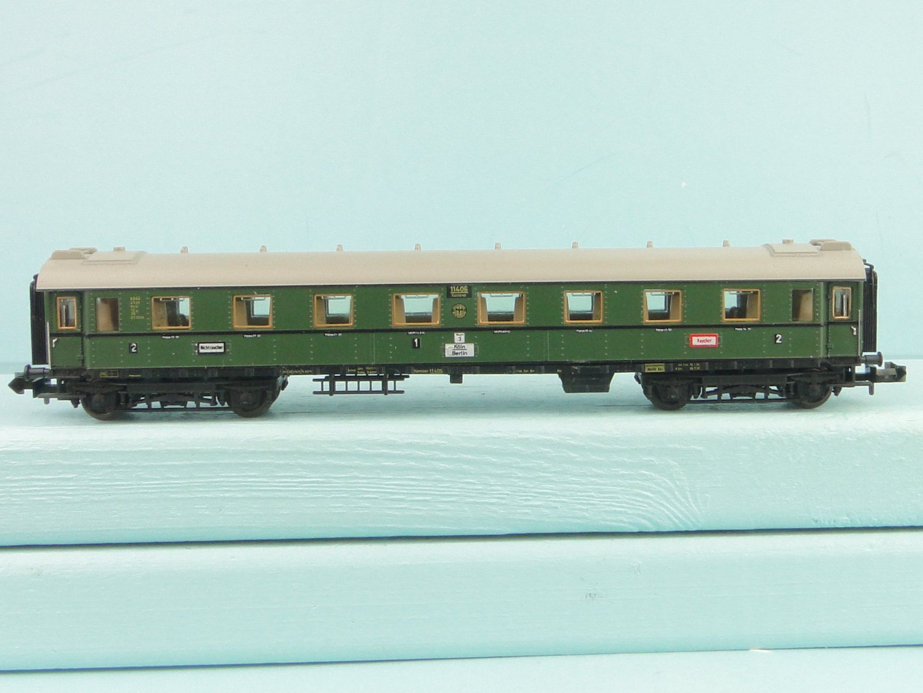 Trix Modelleisenbahnen: Minitrix DRG Schnellzug Set, 6-teilig – Gebraucht aus Bülach von Albitrain 8
