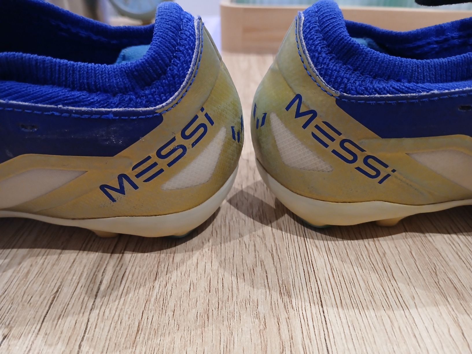 Adidas Scarpe per ragazzi: Chaussures Adidas de foot MESSI – Usato da murist venduto da Pampan 1