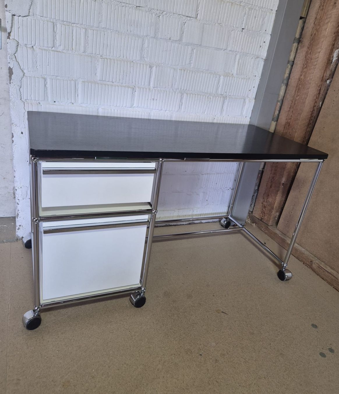USM Schreibtische: Usm Haller Small Office (Schreibtisch) – Gebraucht aus Nidau von Eisblume 1