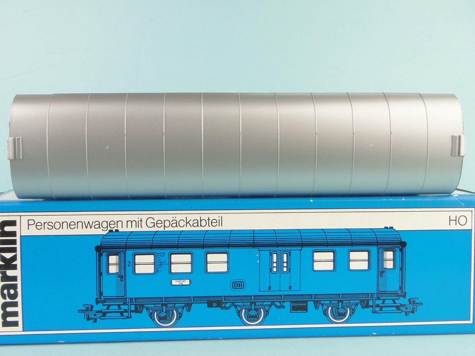 Märklin Modelleisenbahnen: Märklin DB 4080 Gepäckwagen – Gebraucht aus Bülach von cann11 3
