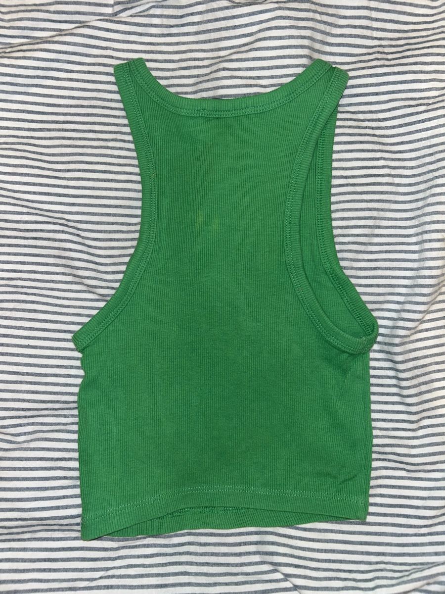 Zara Top: Top Zara vert, taille S – Usato da Vesenaz venduto da emi_videsonarmoire 2