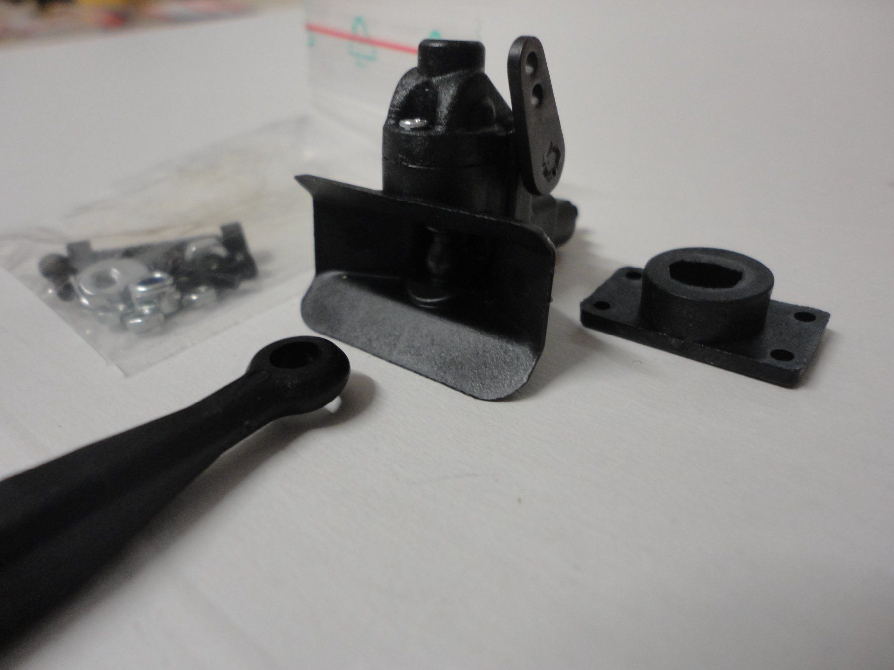 RC Kits de montage: Zugmaul mit Deichsel RC/Mech. – Neuf avec emballage d'origine à Horgen par RcModell 1