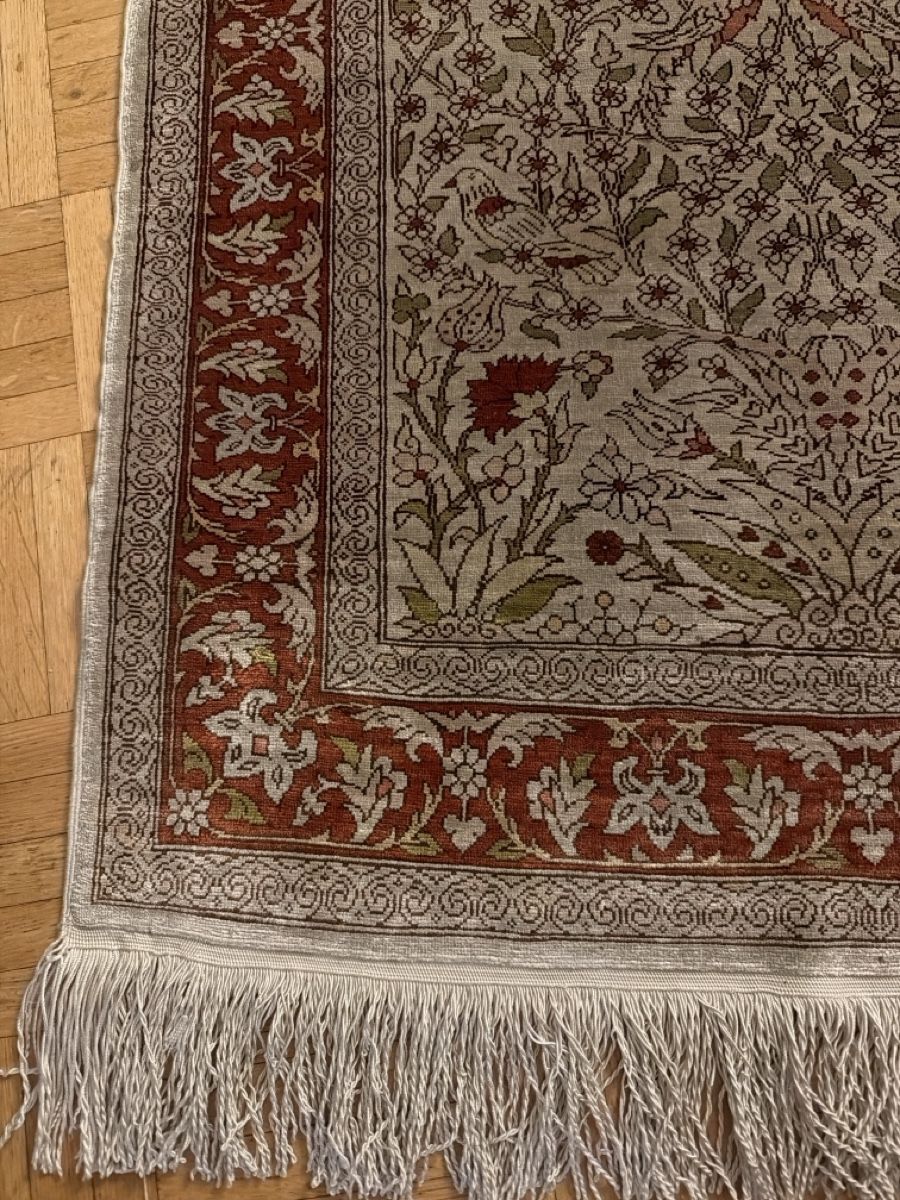 Tappeti: Tapis Hereke soie Turque – Usato da Lausanne venduto da Pascal9999 1