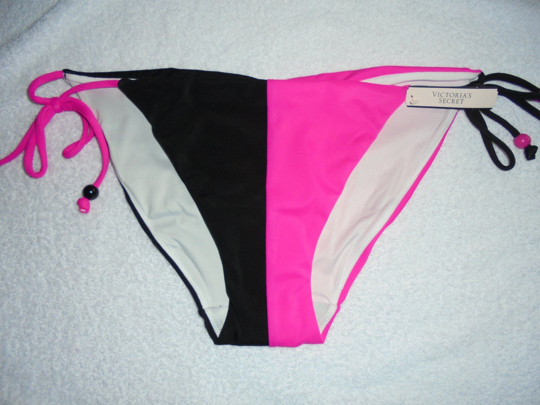 Victoria's Secret Costumi da bagno & Bikini: VICTORIA'S SECRET BIKINI-HOSE GRÖSSE L – Nuovo e nell'imballaggio originale da Aarau Rohr venduto da PinkSchwein
