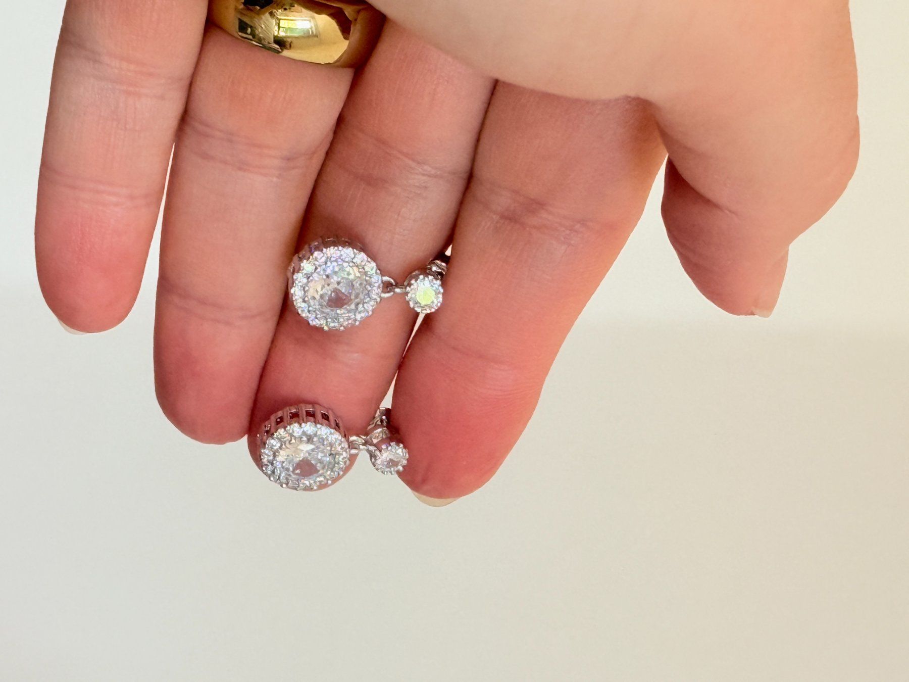 Orecchini pendenti & Orecchini a lobo: Boucles d'oreilles élégantes ✨ – Nuovo e nell'imballaggio originale da Genève venduto da AWWA 7
