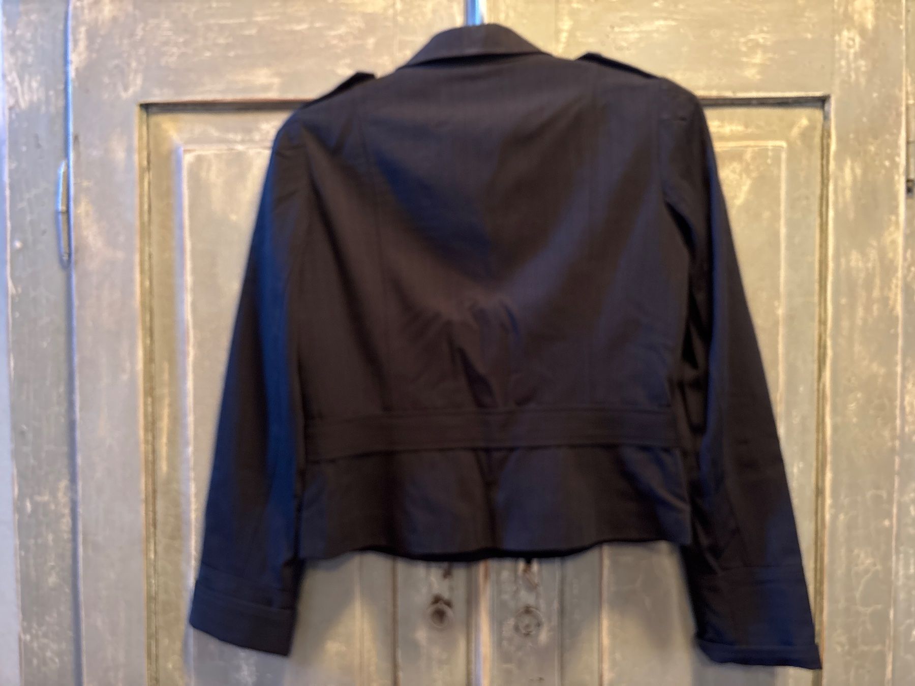 Kookai Giacche: Kookaï - Kurz-Blazer - 38 – Nuovo (secondo la descrizione) da Besenbüren venduto da piculo 1
