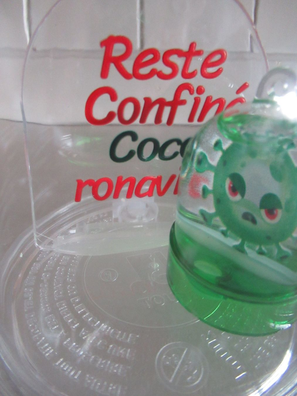 Statuette: Coco-ronavirus  Selten Schneekugel – Usato da Trimbach venduto da donlyn 3
