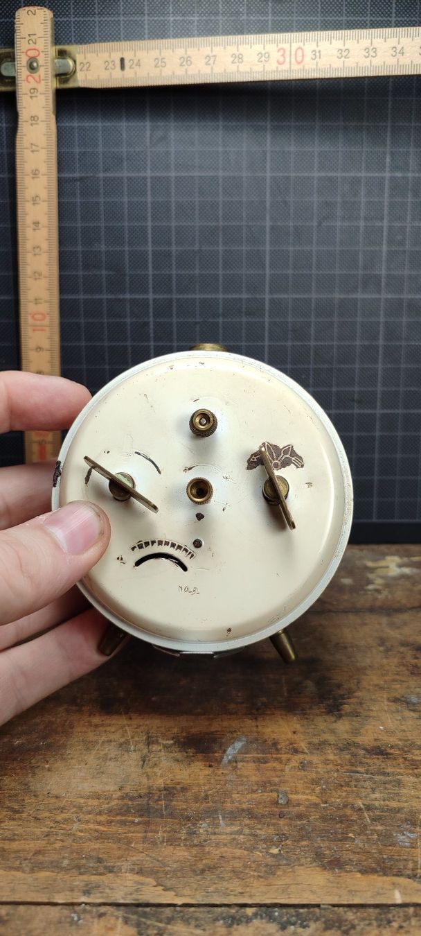 Kienzle Wecker: Wunderschöner alter Wecker Nr40 Kienzle – Gebraucht aus Gelterkinden von MYSTOREFORYOU4460 6