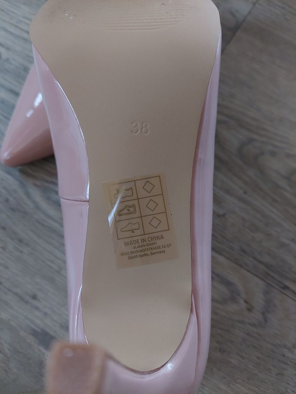 Chaussures femmes: High Heels, rose – Neuf avec emballage d'origine à Beinwil am See par Coco2627 1