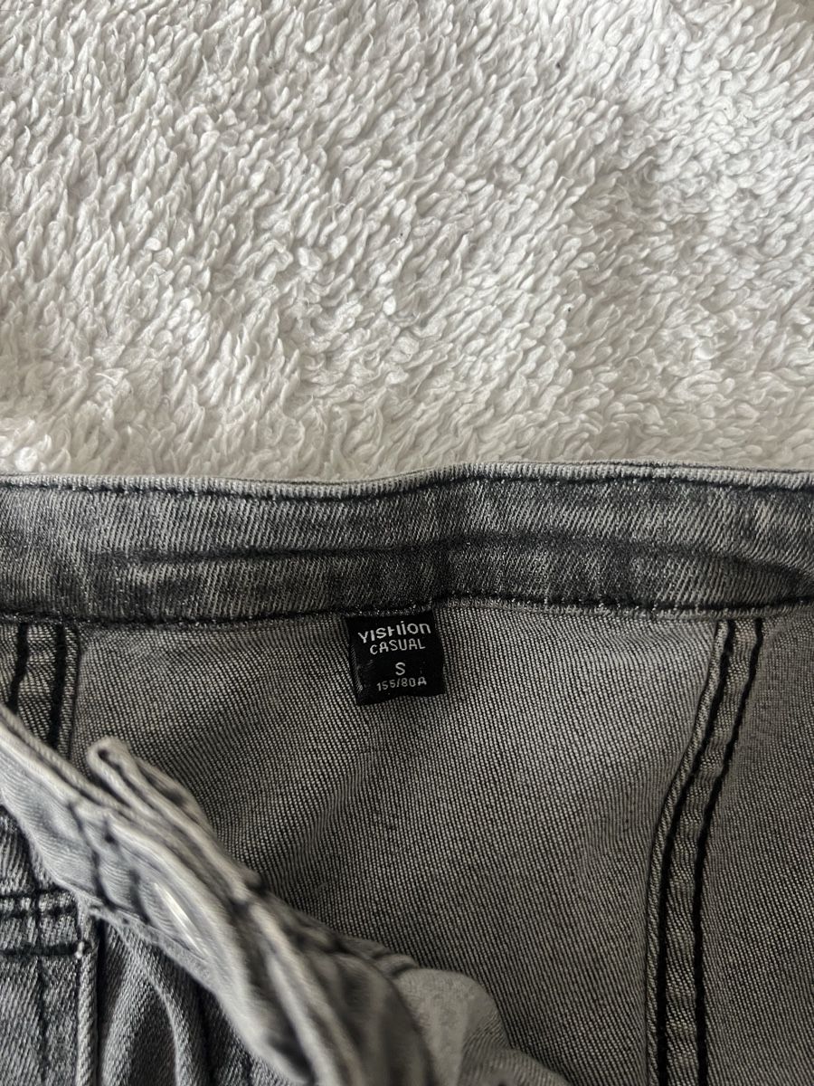 Jeans: Jeans Top grau – D'occasion à Birsfelden par kik_qtt8 2