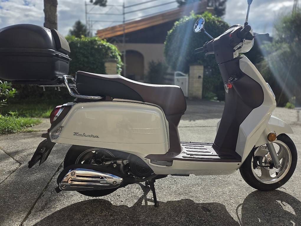 Scooters: Scooter 125cc – D'occasion à Les Evouettes par jupjup 2