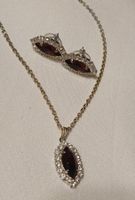 Ensemble collier et boucles d'oreilles bordeaux chic