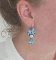 Elegante Ohrringe mit blauen Steinen