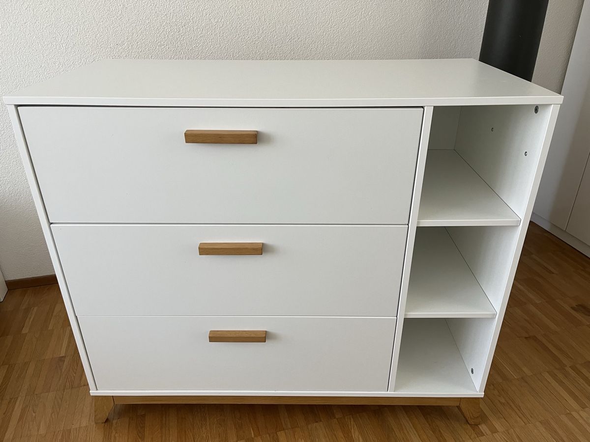 Tables à langer & accessoires: Wickeltisch / Kommode  – D'occasion à Zürich par zz6zz 4