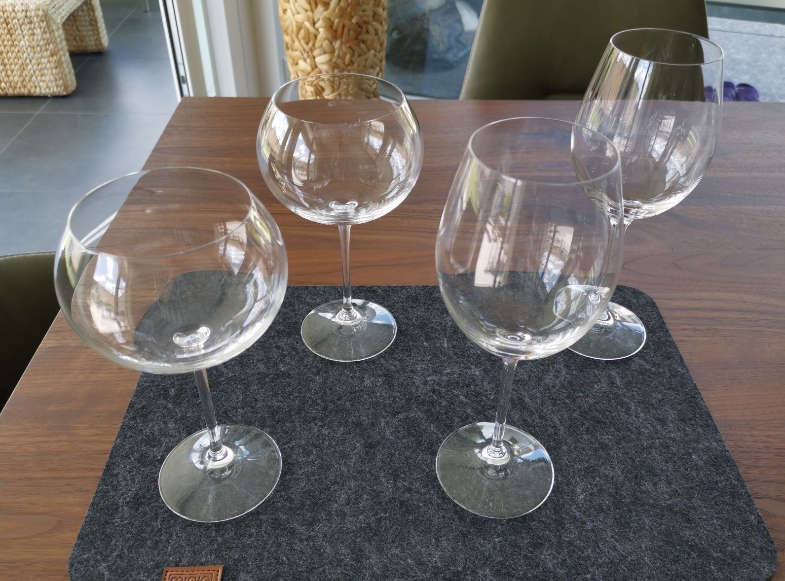Bicchieri: 2 Burgunder und 2 Shiraz Gläser – Usato da Niederweningen venduto da sho_mb8y