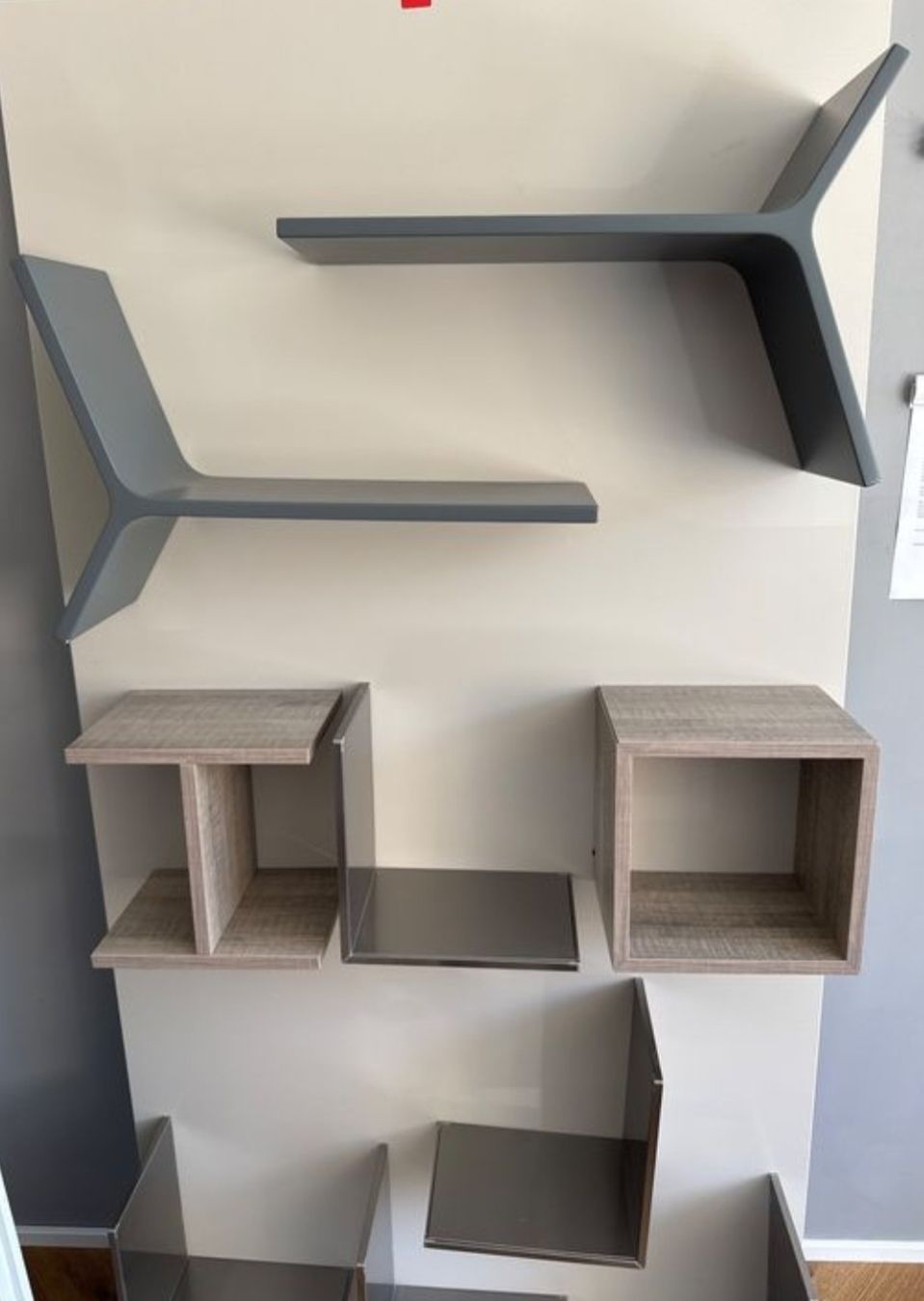 Scaffali: Libreria design magnetica – Usato da Ligornetto venduto da nic_rp2g 1