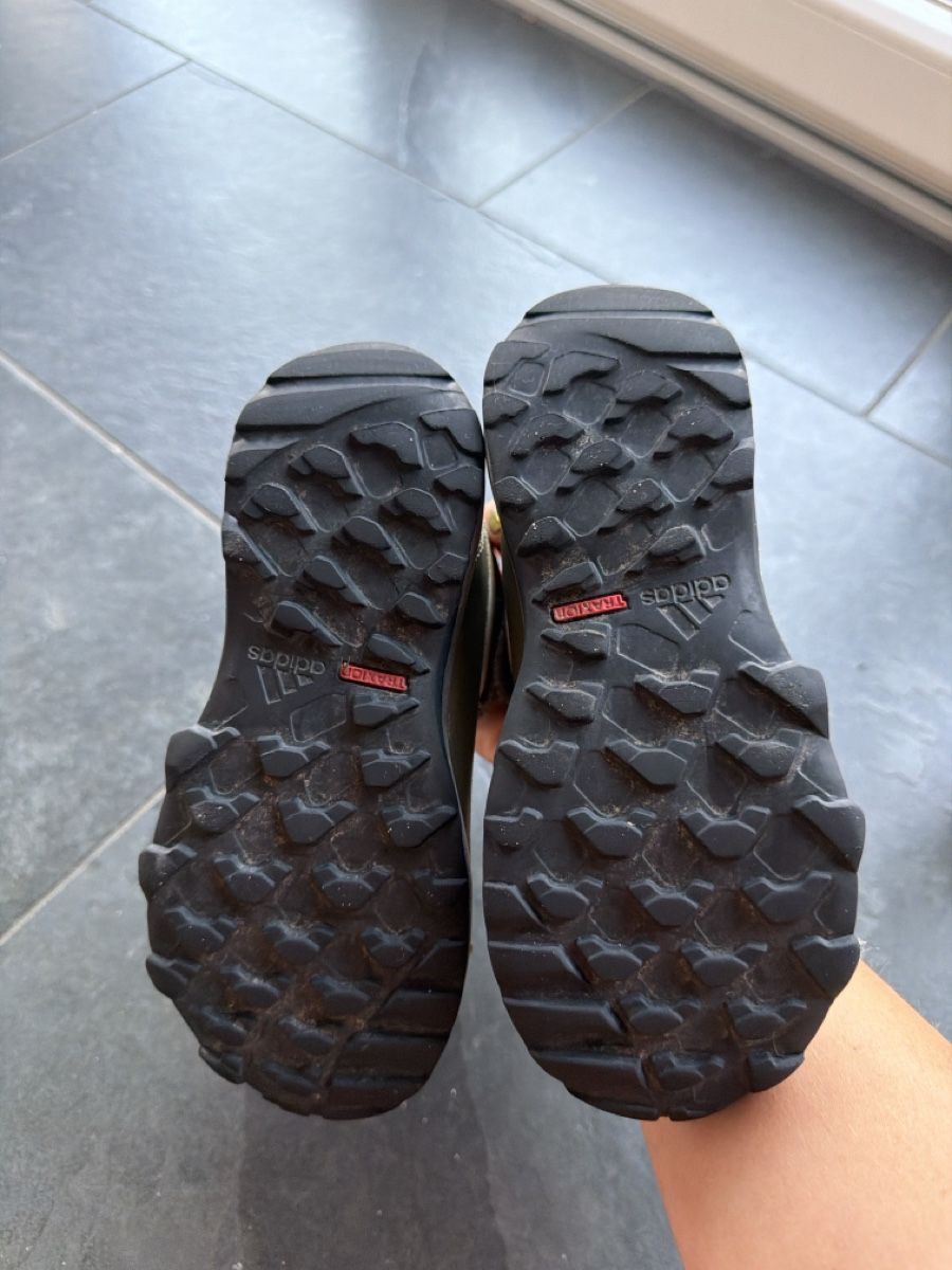 Adidas Schuhe für Jungen: Adidas Winterschuhe – Gebraucht aus Buch am Irchel von olivv24 2
