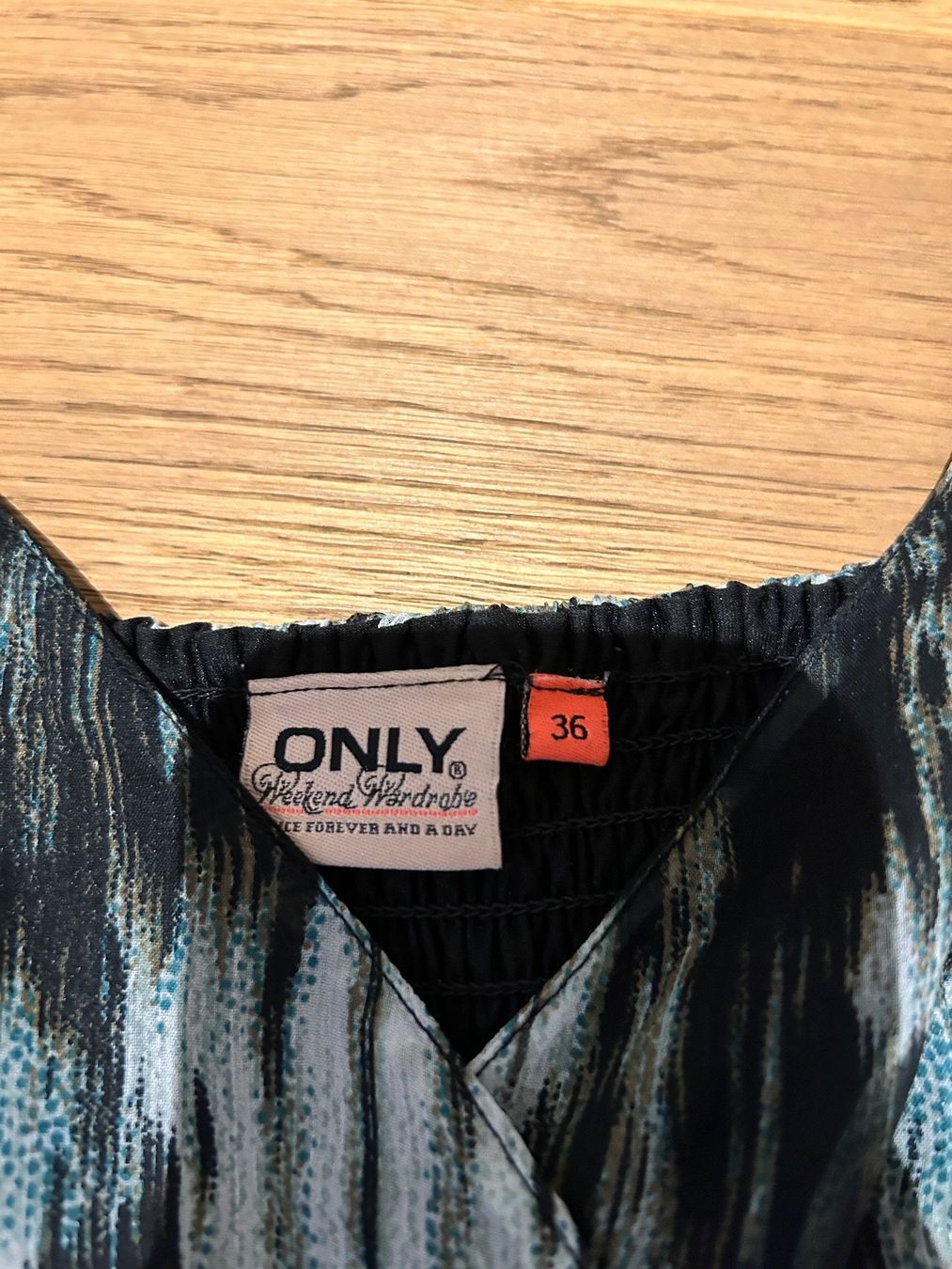 Only Vestiti: Only Kleid - 36 – Usato da Birmenstorf AG venduto da Reninata 2