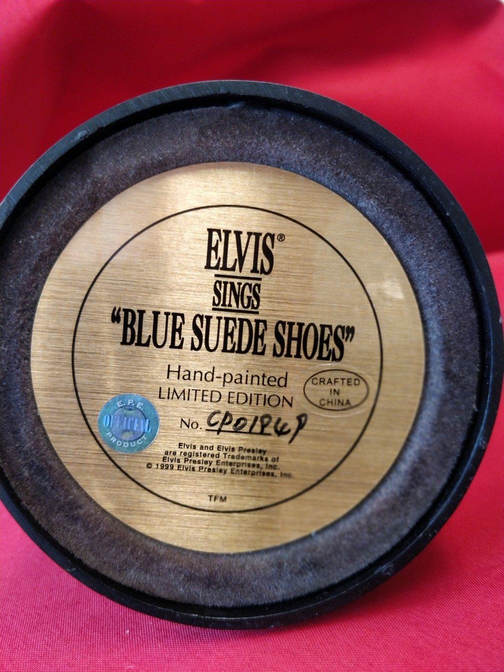 Figurines: ELVIS PRESLEY "BLUE SUEDE SHOES" Figur -1999 EPE – Neuf (Voir description) à Baar par  1