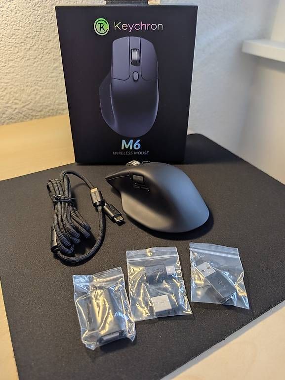 Keychron Mouse: Souris sans fil Keychron M6 – Usato da La Chaux-de-Fonds venduto da lar_w5pw