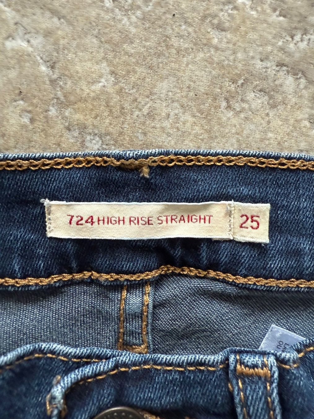 Levi's Jeans: Levis Jeans 724, High rise, straight, Gr. 25 – Usato da Tann venduto da miss1972 2