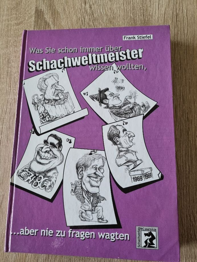 Libri: Schachbuch Schachweltmeister – Usato da Muttenz venduto da Langerochade